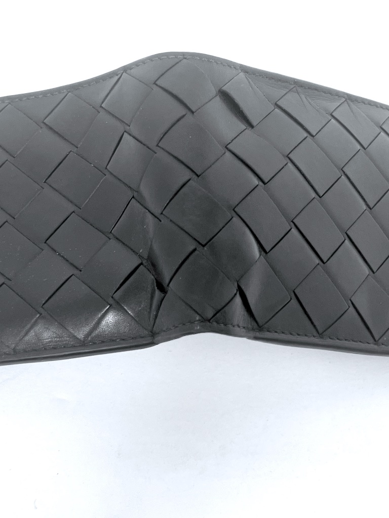 Bottega Veneta Black Intrecciato Woven Leather Bifold Wallet